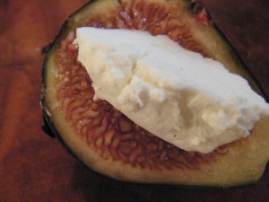 goat cheese fig